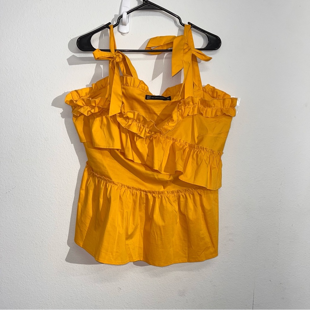 New York & Co.  Women's XL Yellow Sleeveless Tiered Ruffle Tank Top Summer Beach